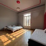 The Window On The Courtyard, Entire Apartment - La Finestra Sul Cortile, Intero Appartamento