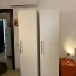 Backpackers House