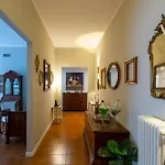 Housmart Lorenzo Costa 17