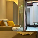 Smart House S.Orsola - Garage & Garden