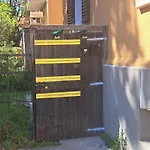 Fiera Bolognina - Komodo - Appartamento Completo Con Giardino E Parcheggio Privato Gratuito