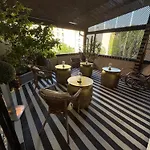 Les Chambres De Amelie B&B