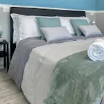 Front Station Apartment - Stazione Centrale Di Bologna
