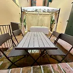 Frassinago Deluxe Suites-Bolognarooms