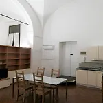Farolfi Apartments Palazzo Pallavicini