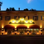 Hotel Del Borgo