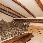 Housmart Castiglione 76