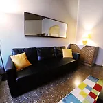 Casa Bella Old City