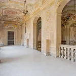 Exclusive & Elegant Palazzo Bianconcini Apartment