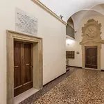 Casa Dei Poeti - Rubino