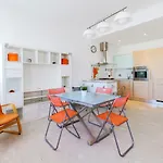 Orange Apartment Bologna