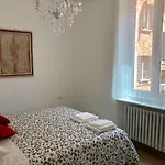 Temporary House de\' Giudei