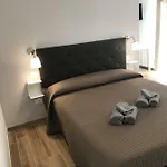 Santa Croce,14 Apartments