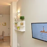 Marconi Thematic Suites Apartments