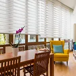 Chez Fratellini, Deluxe Flat With Garden & Parking