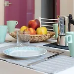 Sant\'Orsola Colorful Huge Apartment
