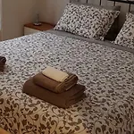 Juli\'S Guest House