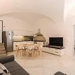 Cartoleria Suite: Spazioso, Moderno E Centrale