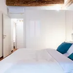 Lo Scrigno Delle 2 Torri! Nel Cuore Del Centro, Vicino A Via Rizzoli