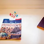 Interno 7, Tra La Fiera Ed Il Centro