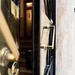 Interno 7, Tra La Fiera Ed Il Centro