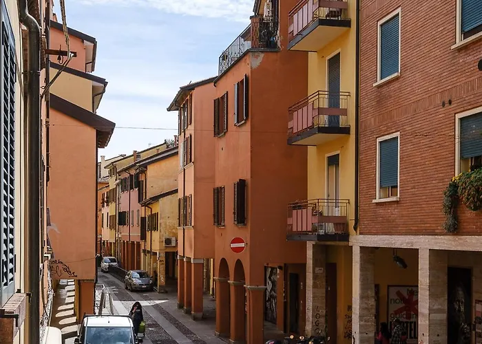 A Pochi Passi Da Piazza Maggiore By Wonderful Italy