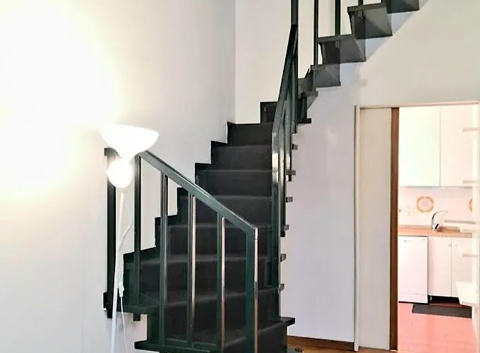 Frassinago House