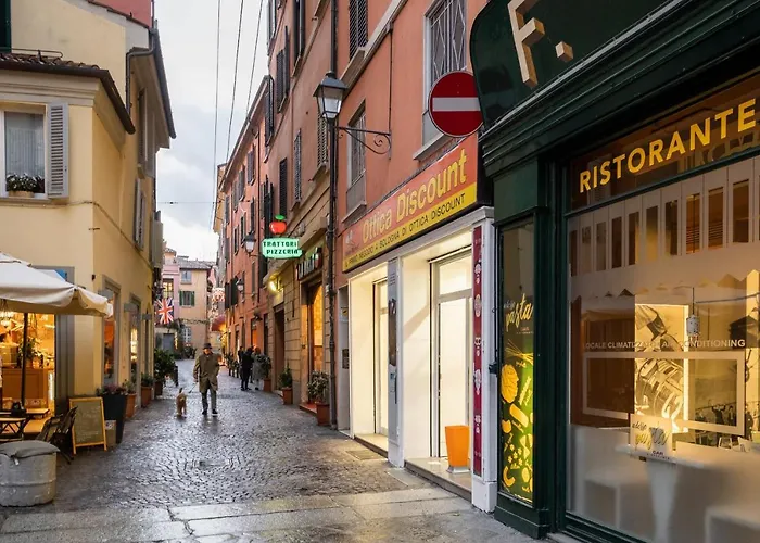 Studio Fusari A Piazza Maggiore By Wonderful Italy