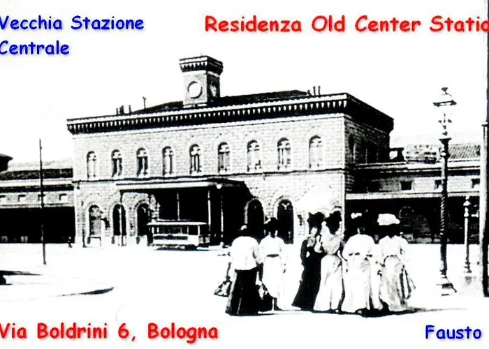 Old Center Station