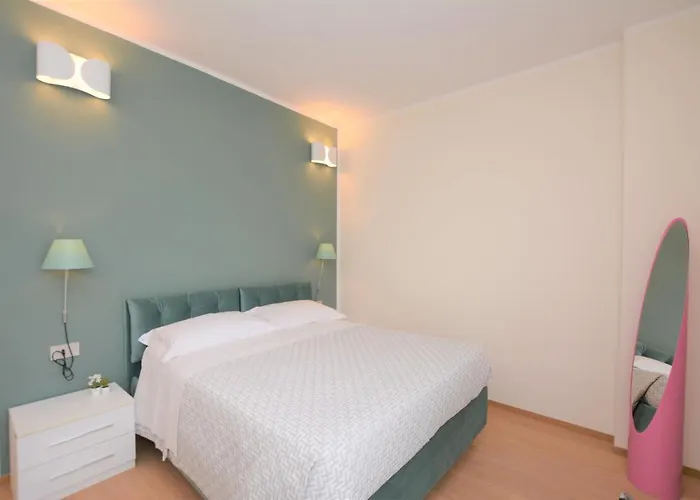 La Dotta Apartments - Via Jacopo Barozzi 2