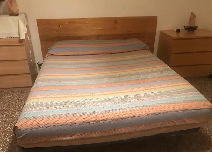Appartamento 4 Posti Letto In Zona Tranquilla E Ben Servita, Un Matrimoniale E Un Divano Letto Matrimoniale Facebook Massimo Bobo Aquili