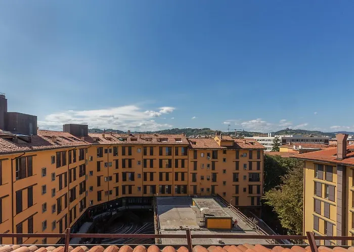 New!Apt 2 Min Walk From Bologna Central Station