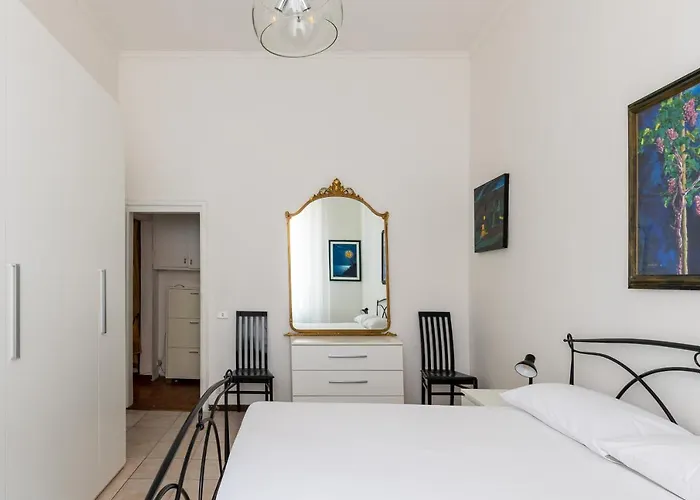 Montegrappa Apartment By Wonderful Italy