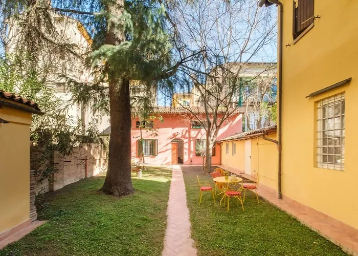 Villa In Centro Con Giardino - Reste Il Sentiero