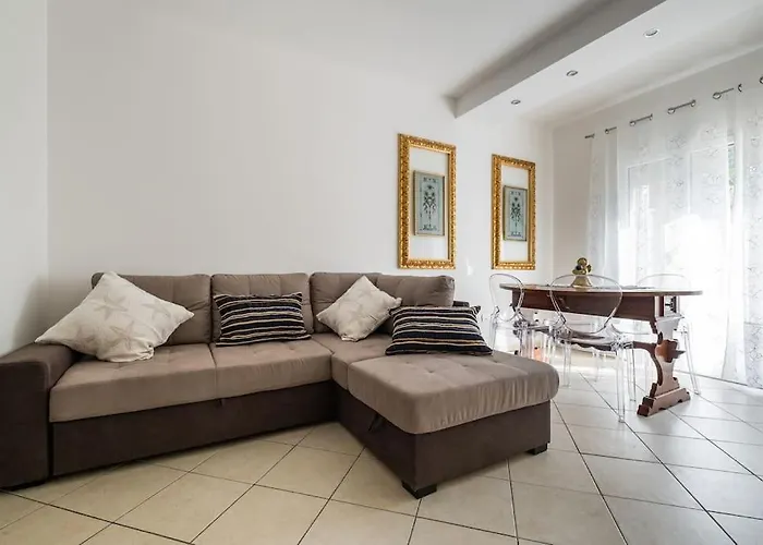 A Casa Di Mo\', A Due Passi Dalla Stazione E Fiera