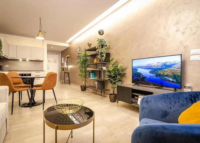 Goito Luxury Apartment, In The Historical Center