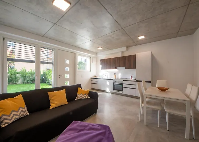Housmart Toscana 53 White