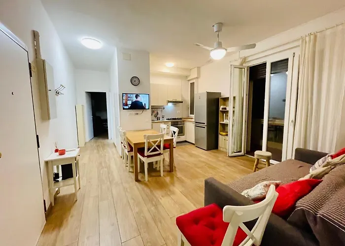 Castle Door House - Single Rooms With Double Beds Near Central Train Station