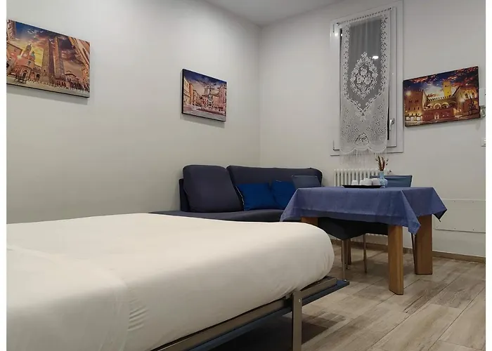 Pigro House - Bologna Airport Suite