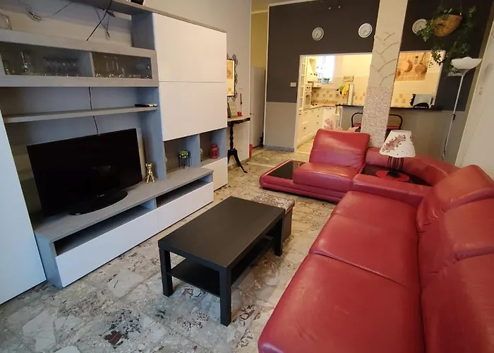 Elegante Appartamento 90 Mq Zona Corticella Fiera