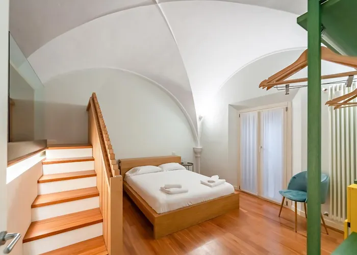 Modern Flat - Borgonuovo 23