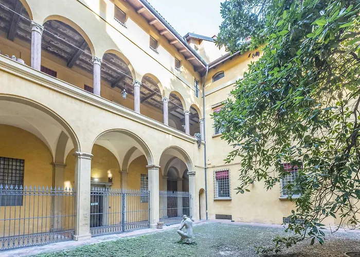 Caruso, Bologna By Short Holidays