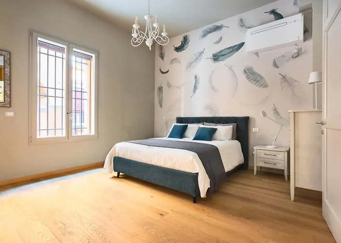 Central And Comfy Apartment Free Netflix And Disney Plus
