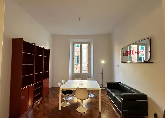Whouse Large Suite Apartment Indipendenza