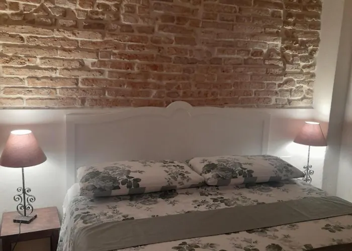 Casina Centotrecento-Romantic & Quite Apartment-