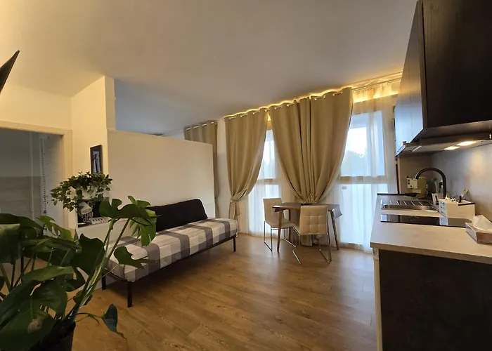 La Ca\' Saffi Affittaly Apartments
