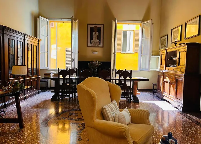 Bologna Medieval Art Loft