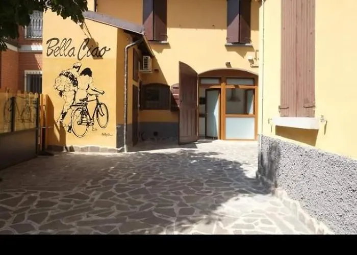 Casa Garo\'