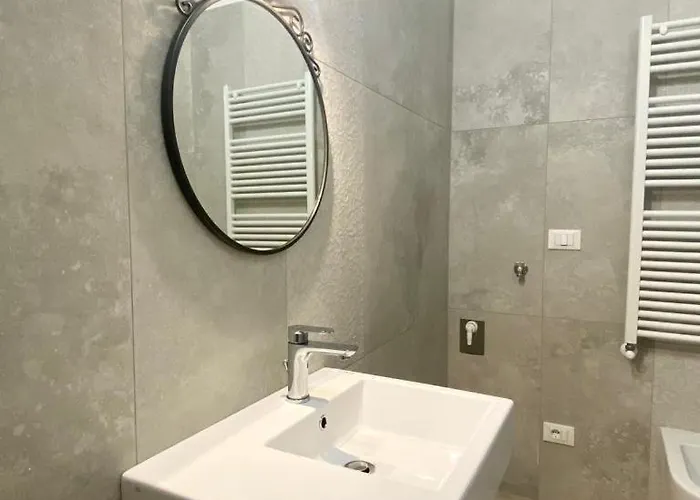 Via Galliera Apartments