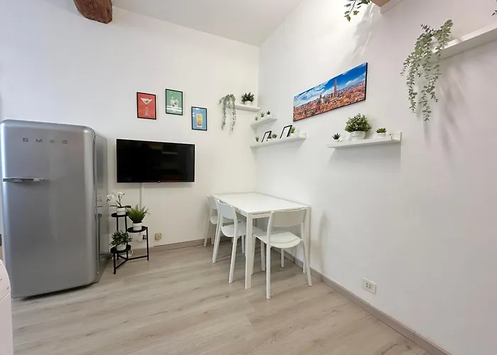 Mondo House